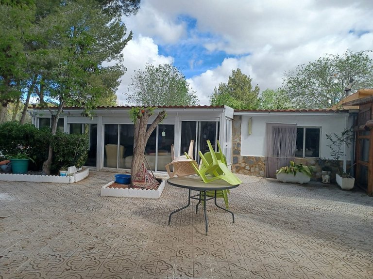 Villa for Sale in Sax, Alicante 1