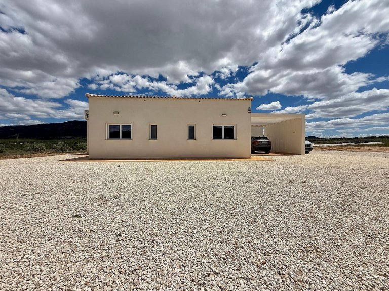 Villa for Sale in Salinas, Alicante 1