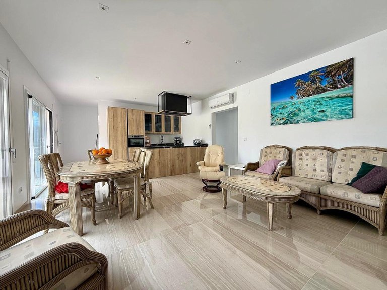 Villa for Sale in Salinas, Alicante 23