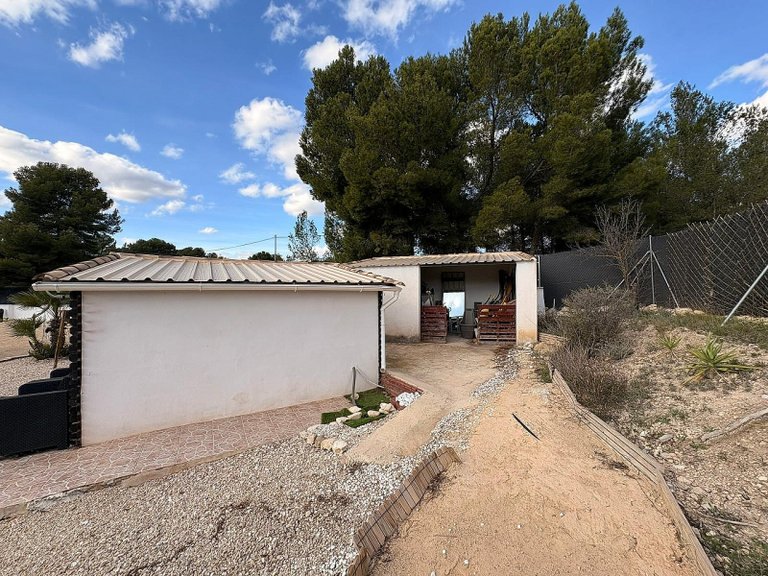 Villa for Sale in Castalla, Alicante 24