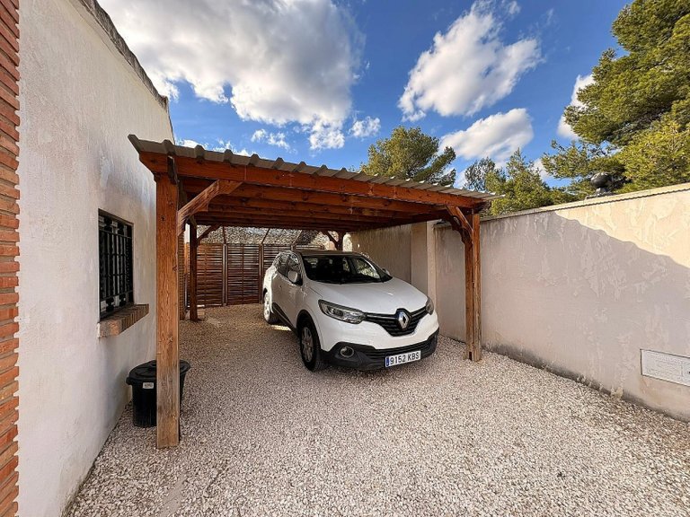 Villa for Sale in Castalla, Alicante 42