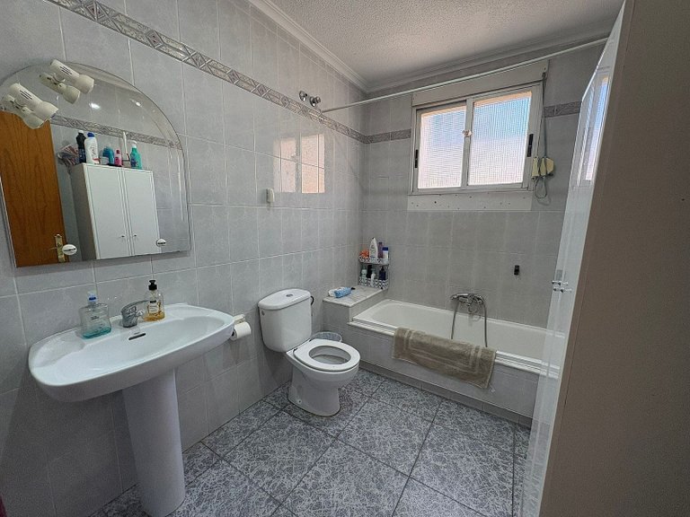 Town House for Sale in Monóvar, Alicante 30