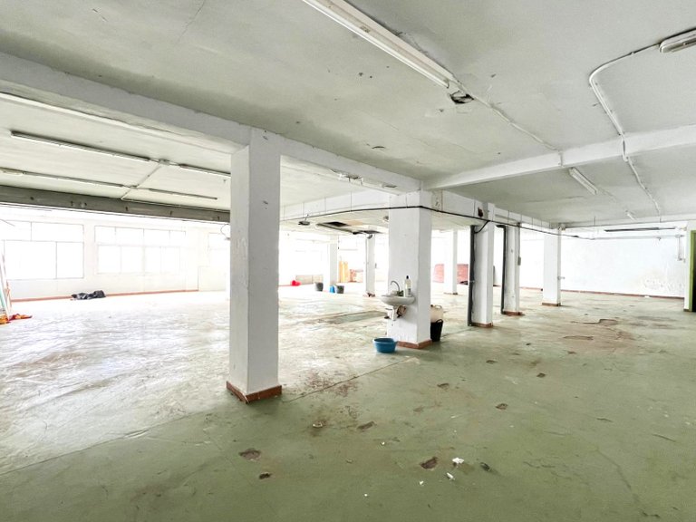 Commercial for Sale in Sax, Alicante 17