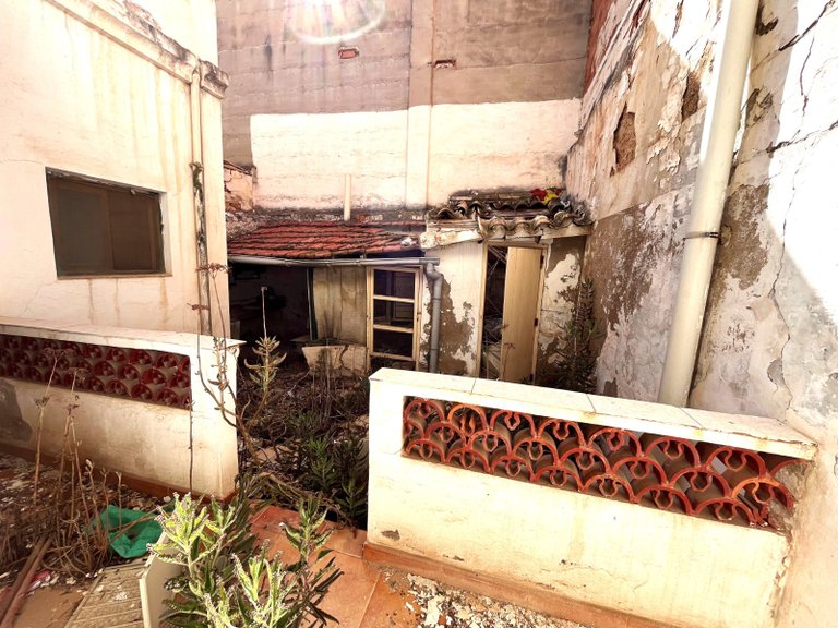 Town House for Sale in Sax, Alicante 1