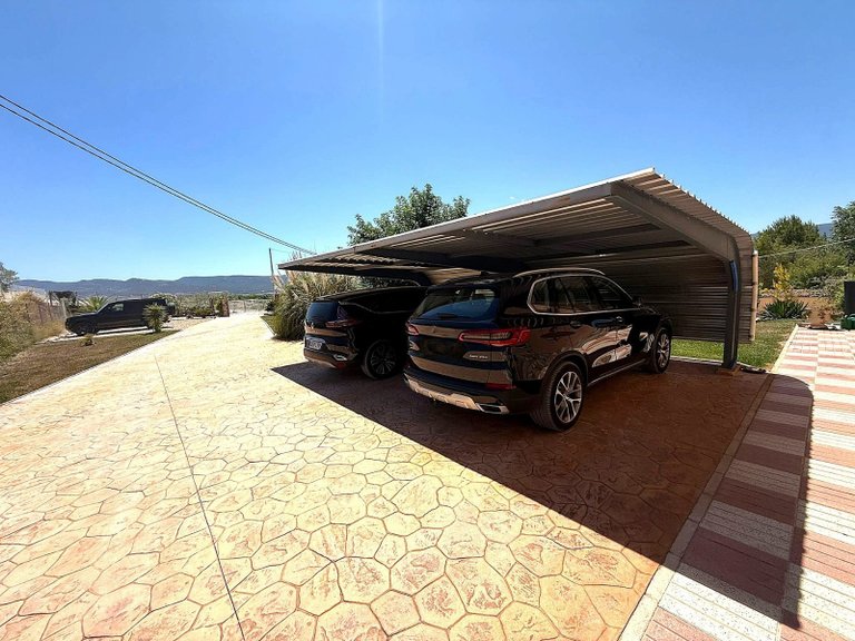 Villa for Sale in Castalla, Alicante 6