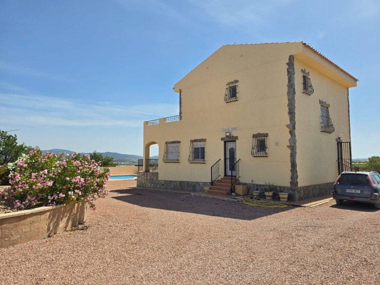 Villa for Sale in Monóvar, Alicante 6