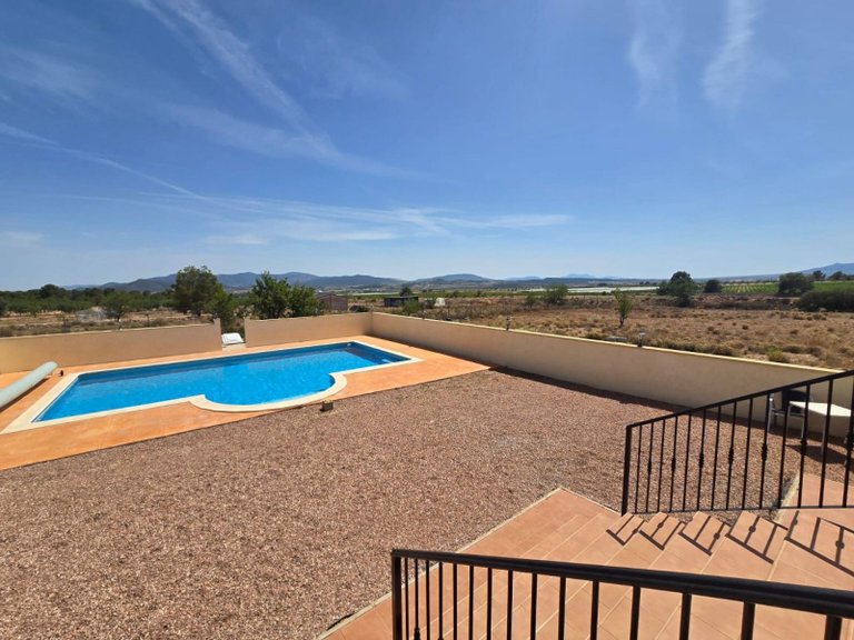 Villa for Sale in Monóvar, Alicante 34