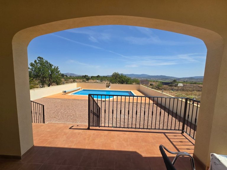 Villa for Sale in Monóvar, Alicante 3