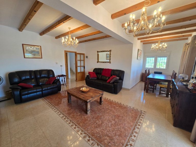 Villa for Sale in Monóvar, Alicante 11