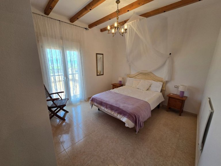 Villa for Sale in Monóvar, Alicante 20