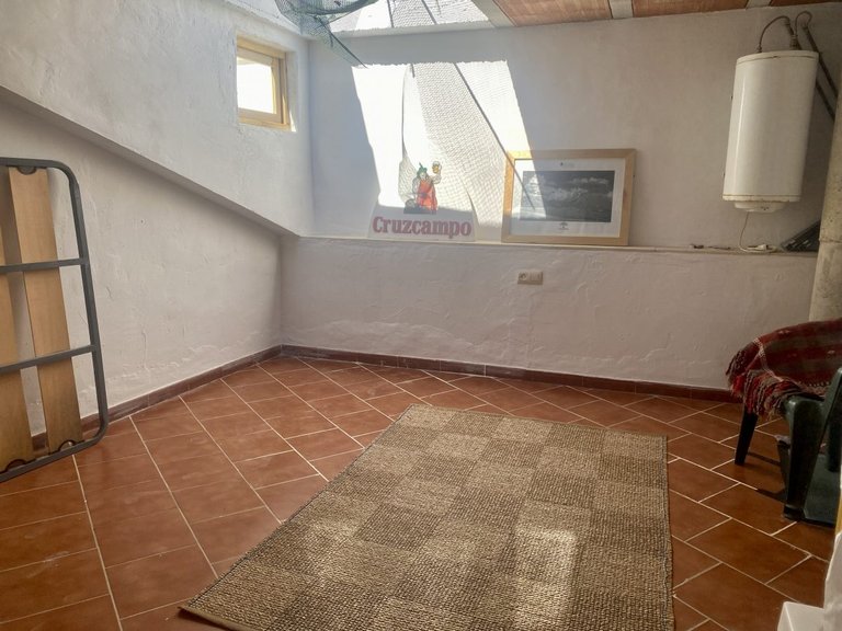 Town House for Sale in Zahara de La Sierra, Andalucia 10