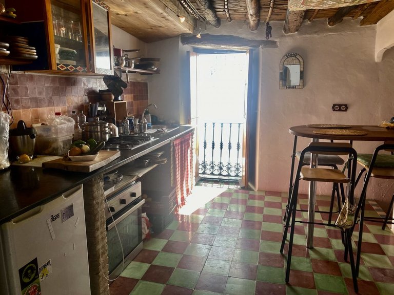 Town House for Sale in Zahara de La Sierra, Andalucia 14