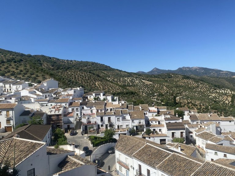 Town House for Sale in Zahara de La Sierra, Andalucia 27