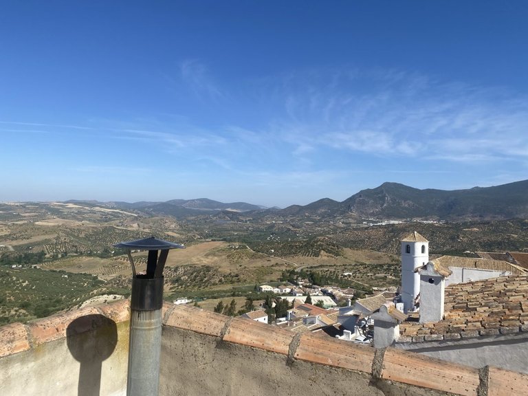 Town House for Sale in Zahara de La Sierra, Andalucia 3