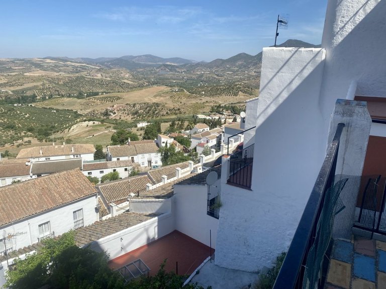 Town House for Sale in Zahara de La Sierra, Andalucia 37