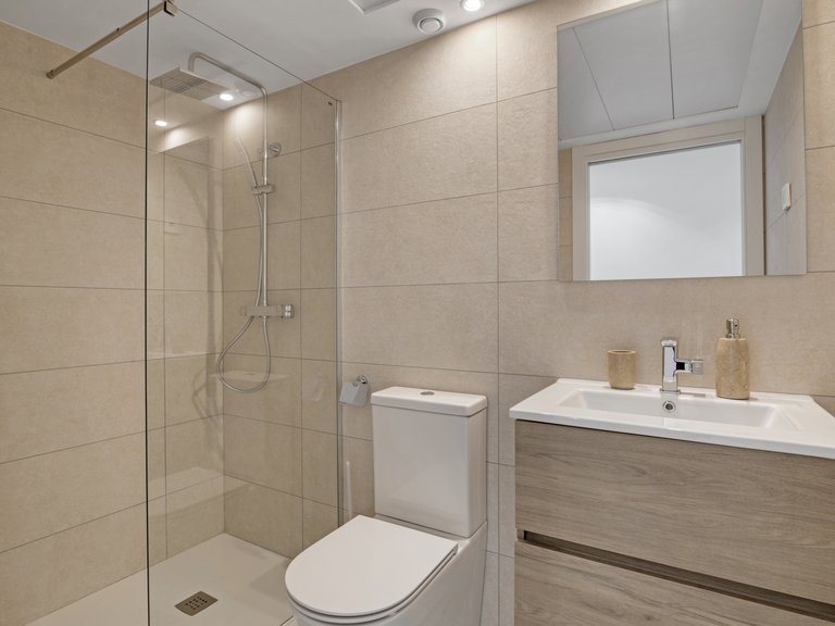 Apartment for Sale in Punta Prima, Alicante 25