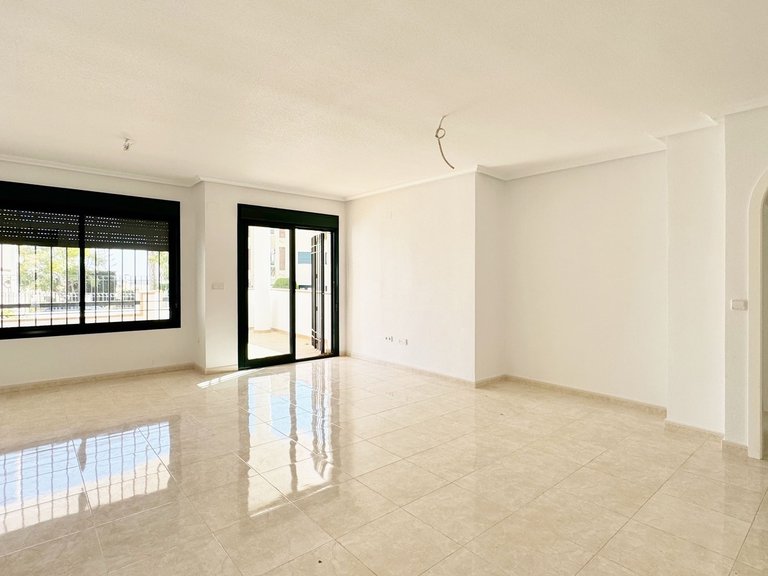 Apartment for Sale in Orihuela Costa, Alicante 8