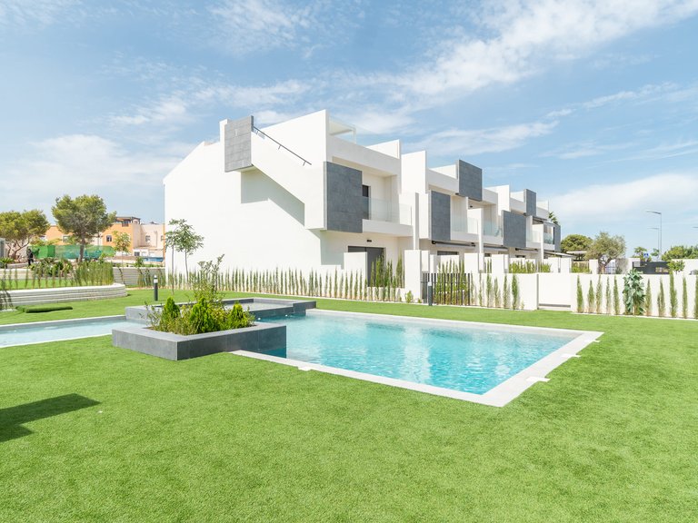 Apartment for Sale in Torrevieja, Alicante 2