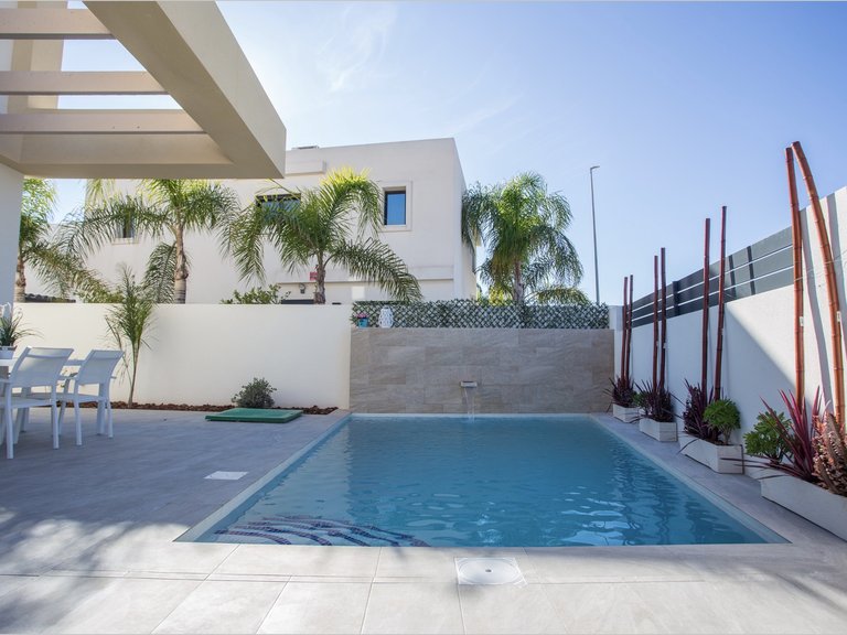 Villa for Sale in Los Montesinos, Alicante 14