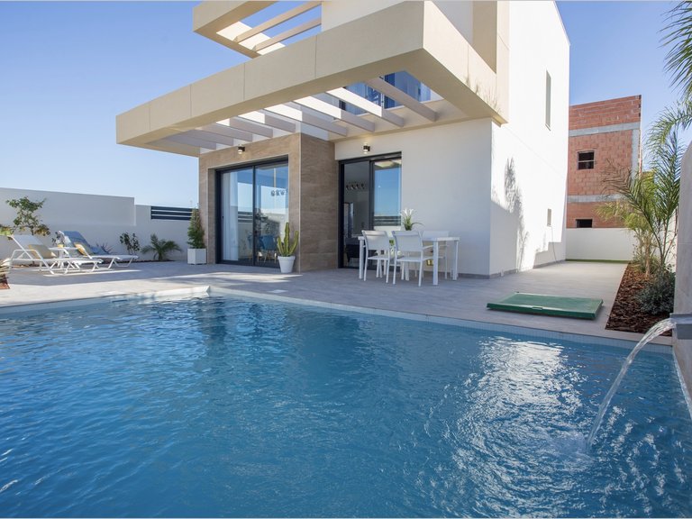 Villa for Sale in Los Montesinos, Alicante 15