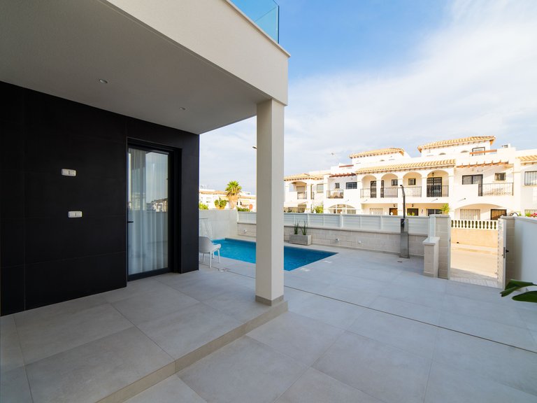 Villa for Sale in Orihuela, Alicante 3