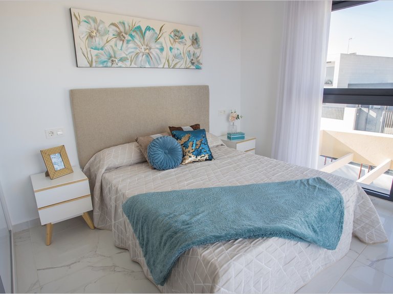 Villa for Sale in Los Montesinos, Alicante 11