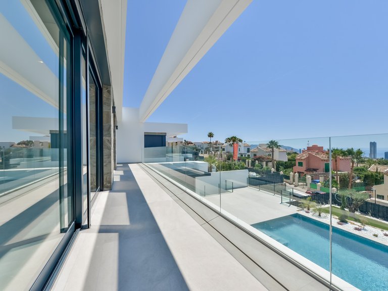 Villa for Sale in Finestrat, Alicante 30