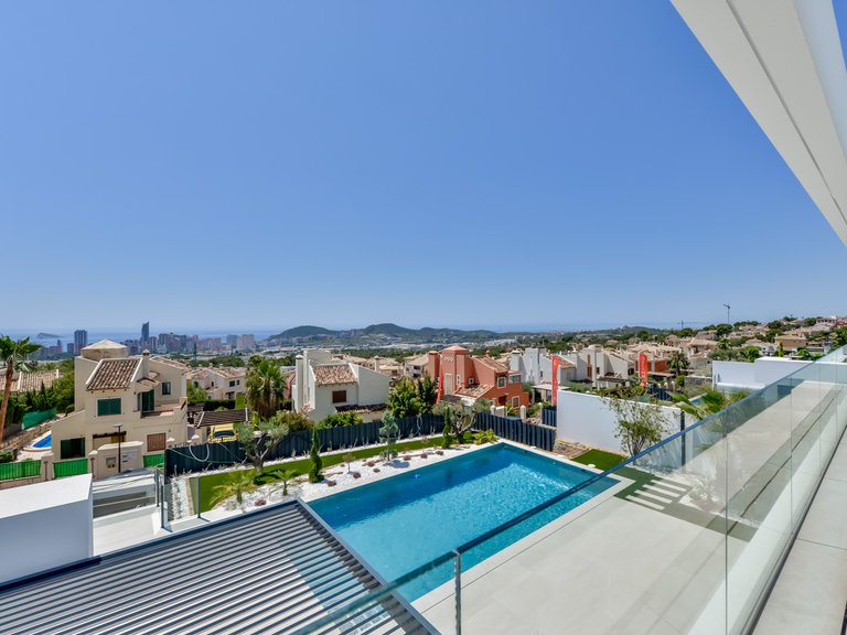 Villa for Sale in Finestrat, Alicante 33