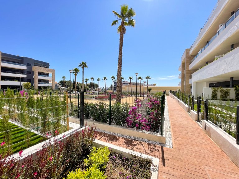 Apartment for Sale in Orihuela, Alicante 25