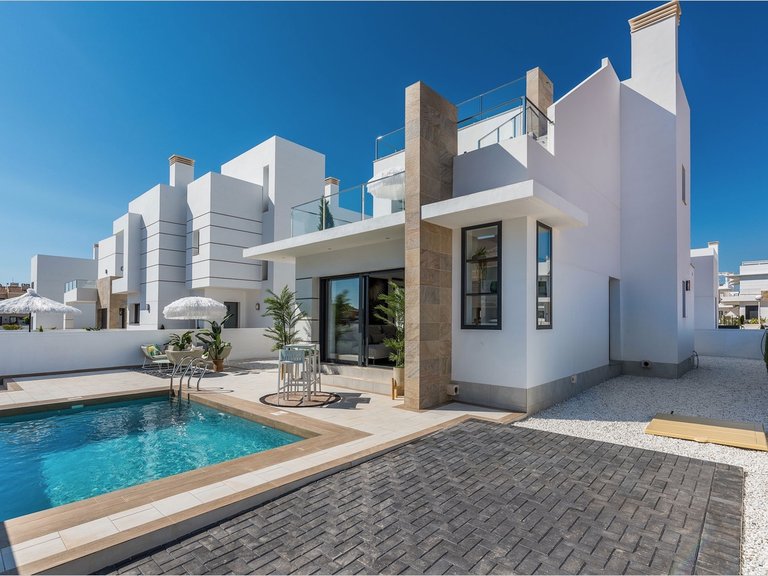 Villa for Sale in Los Alcázares, Murcia 14