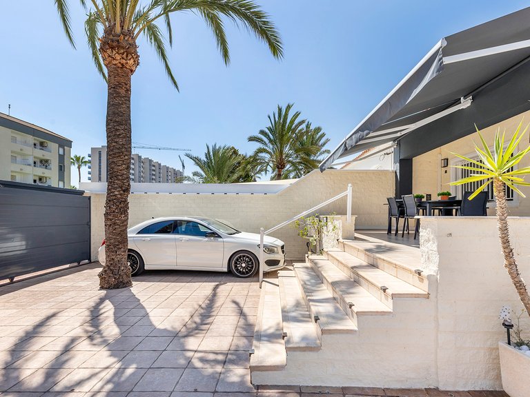 Villa for Sale in Torrevieja, Alicante 21