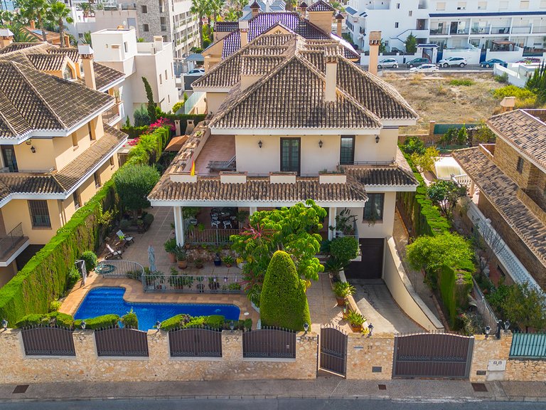 Villa for Sale in Torrevieja, Alicante 11