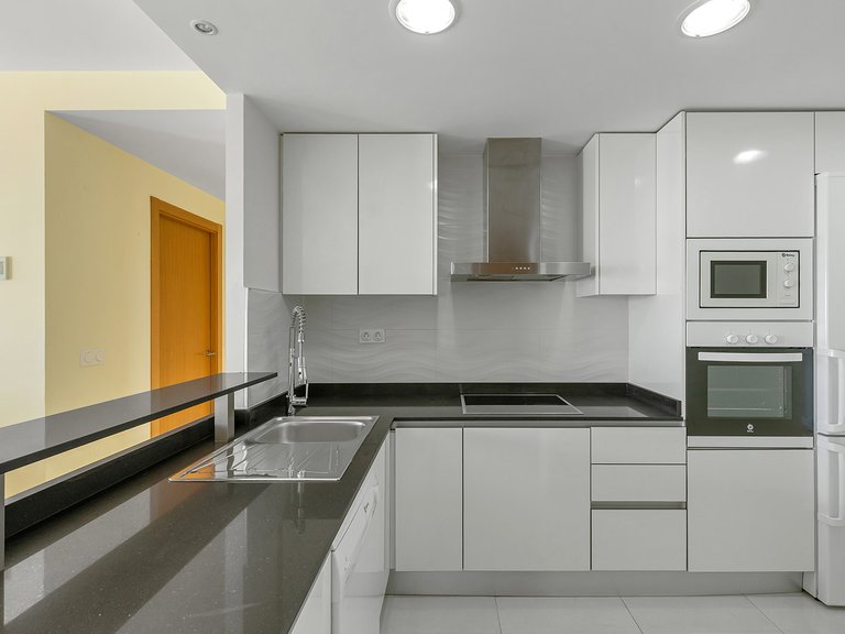 Penthouse for Sale in Torrevieja, Alicante 16