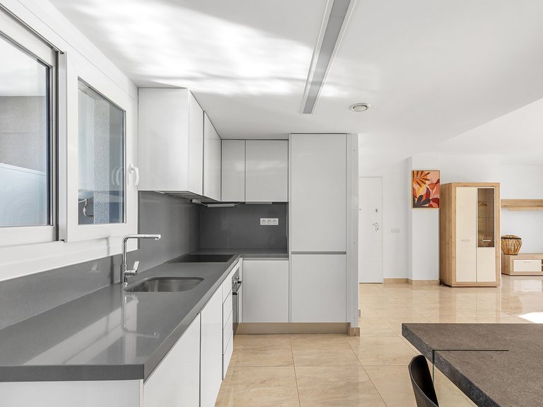 Penthouse for Sale in Torrevieja, Alicante 25