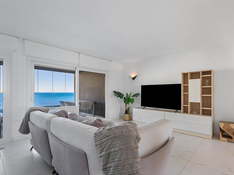 Apartment for Sale in Costa Blanca Torrevieja, Alicante 2