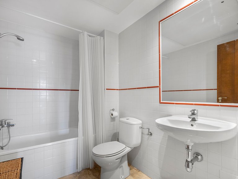 Apartment for Sale in Costa Blanca Torrevieja, Alicante 17