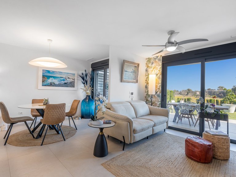 Apartment for Sale in Costa Blanca Torrevieja, Alicante 18