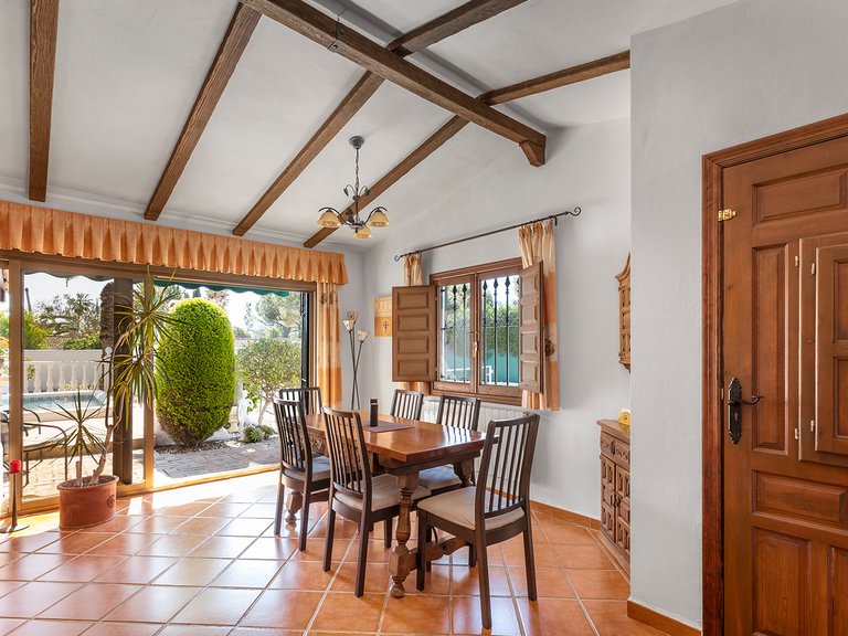 Villa for Sale in Inland Orihuela, Alicante 9