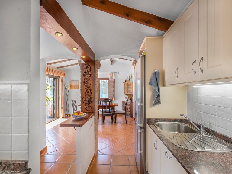 Villa for Sale in Inland Orihuela, Alicante 19
