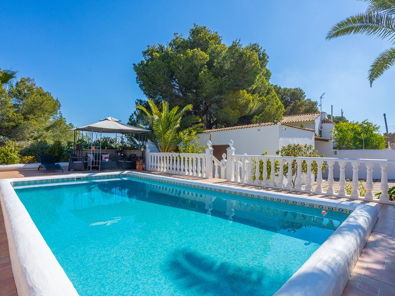 Villa for Sale in Inland Orihuela, Alicante 3