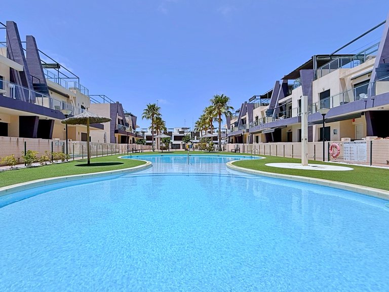 Penthouse for Sale in Costa Blanca Pilar De La Horadada, Alicante 1