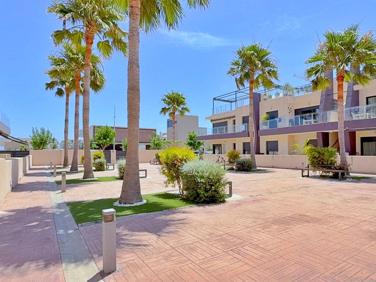 Penthouse for Sale in Costa Blanca Pilar De La Horadada, Alicante 4