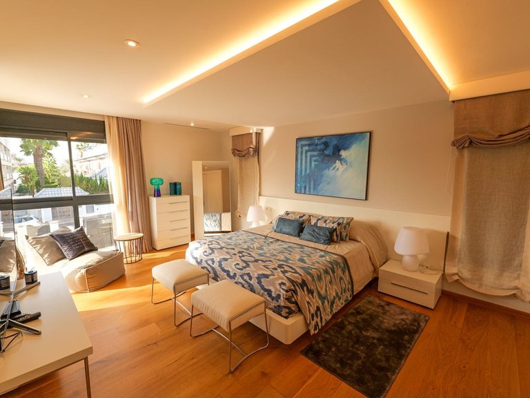 Villa for Sale in Torrevieja, Alicante 11