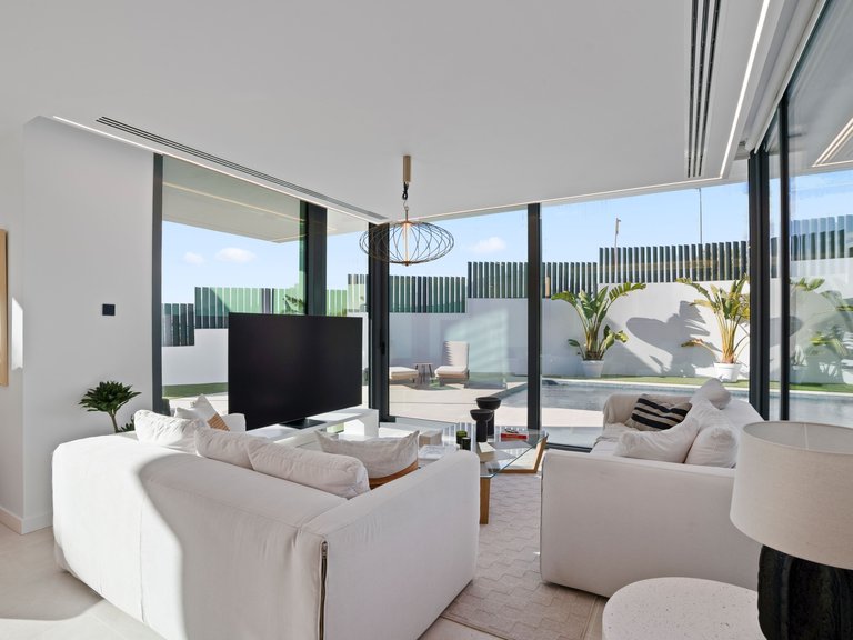 Villa for Sale in Benidorm, Alicante 36