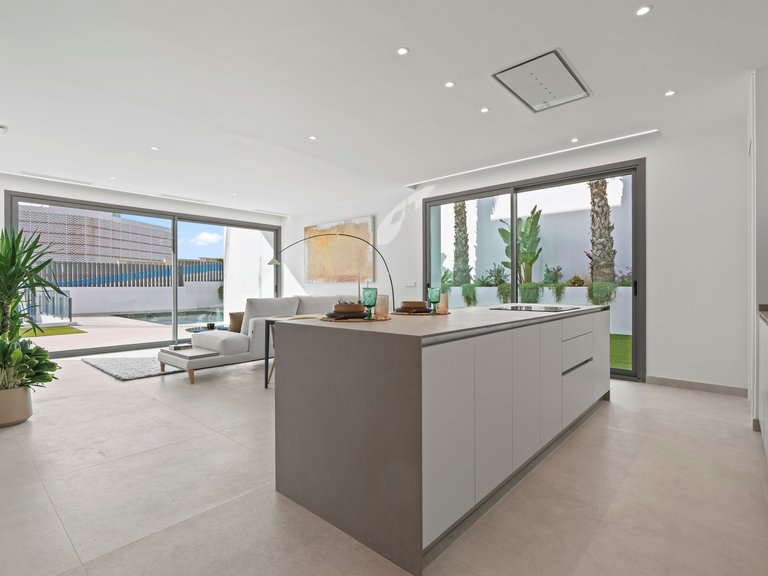 Villa for Sale in Benidorm, Alicante 37