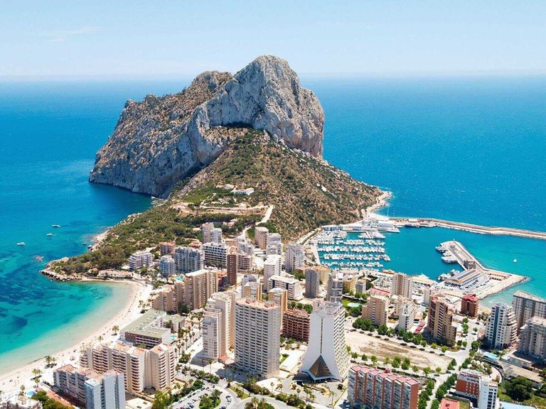 Apartment for Sale in Calpe, Alicante 2
