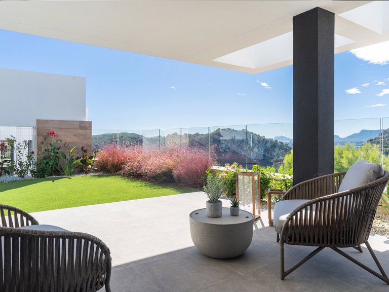 Apartment for Sale in Cumbre Del Sol, Alicante 3