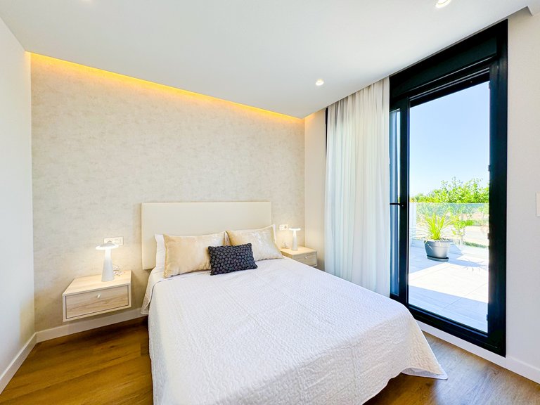 Villa for Sale in Pilar De La Horadada, Alicante 16