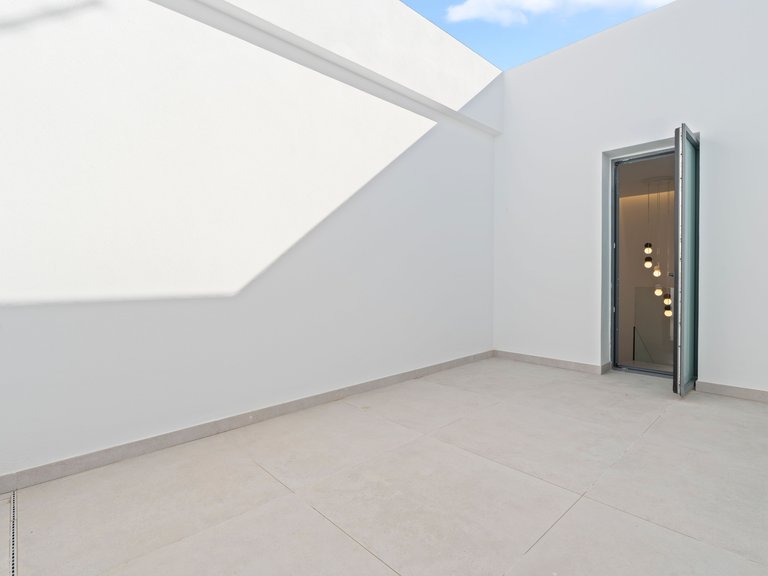 Villa for Sale in Benidorm, Alicante 12