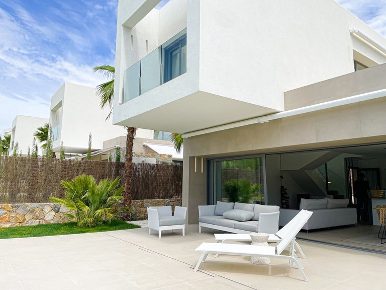 Villa for Sale in Orihuela, Alicante 1